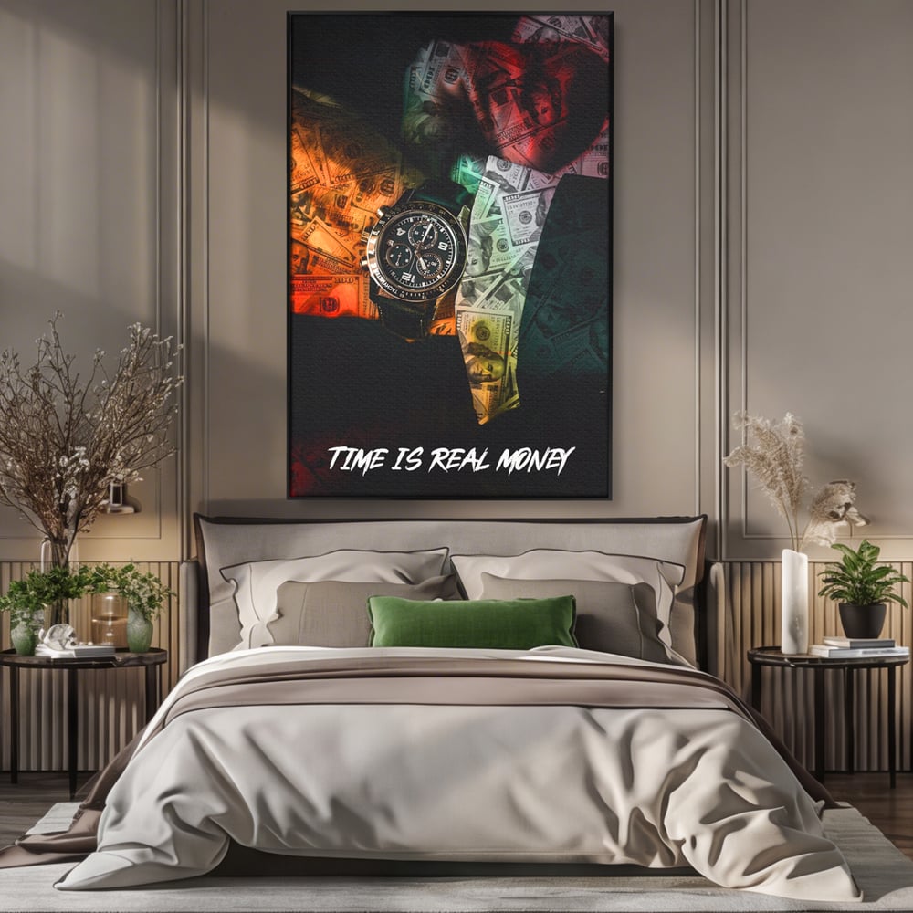 Tablou canvas cu tablou motivational cu ceas si bancnote, in rama de aluminiu negru, pe perete intr-un dormitor